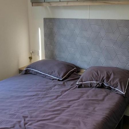 Camping Zavelbos Superior Chalet Maaseik Extérieur photo